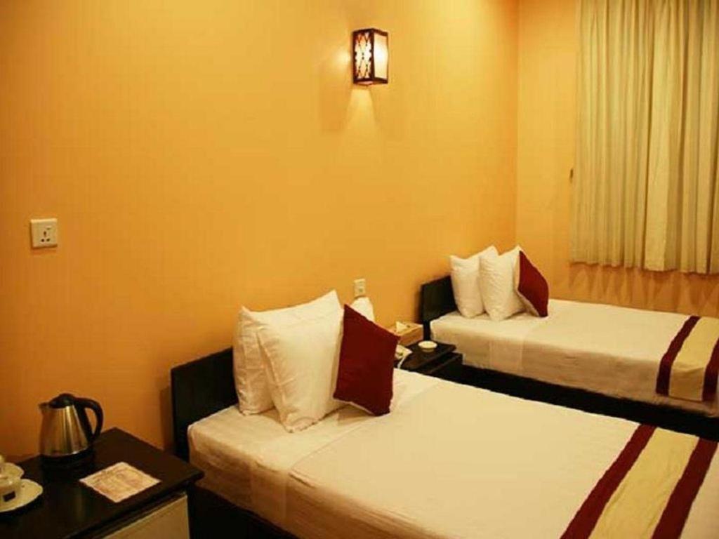 Golden Guest Hotel Тавой Экстерьер фото