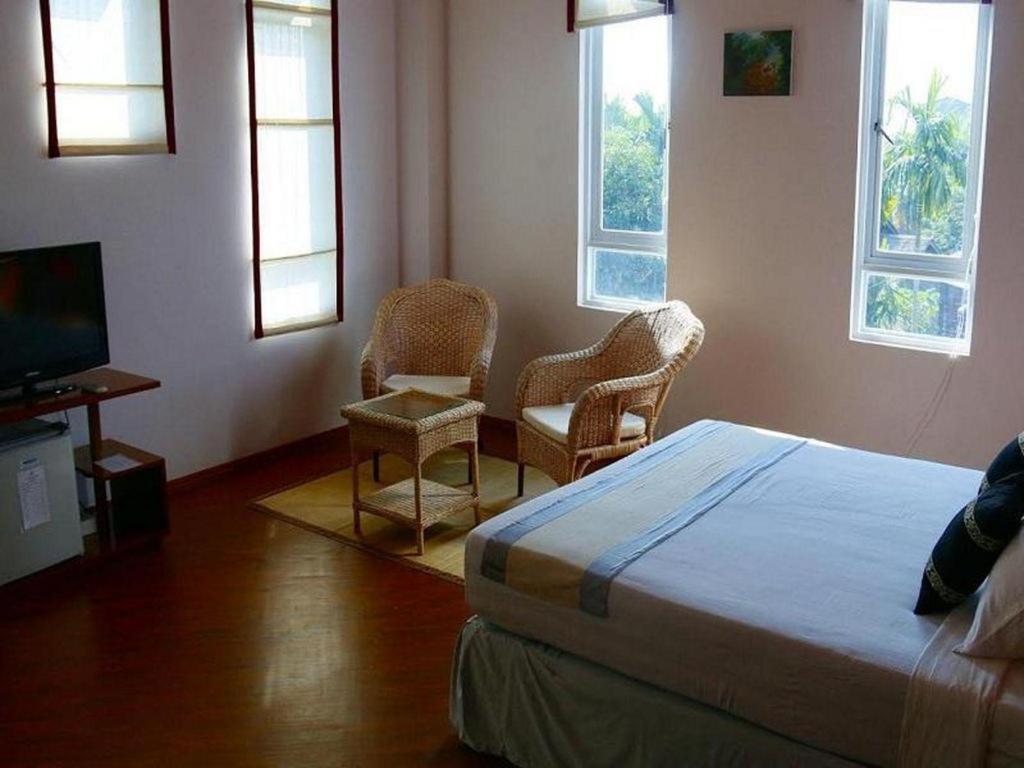 Golden Guest Hotel Тавой Экстерьер фото